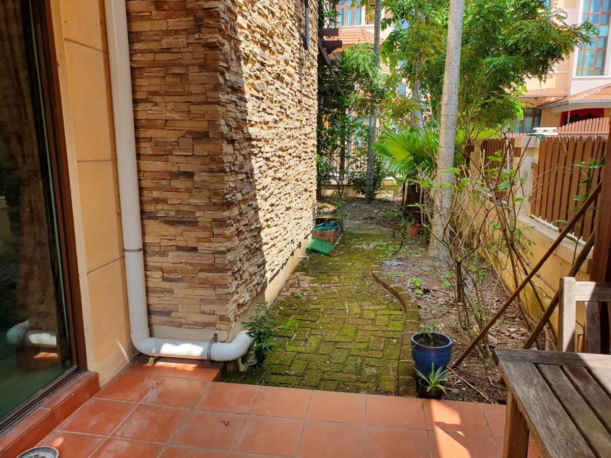 Apartmán Eden Cosy Living Batu Feringgi Exteriér fotografie